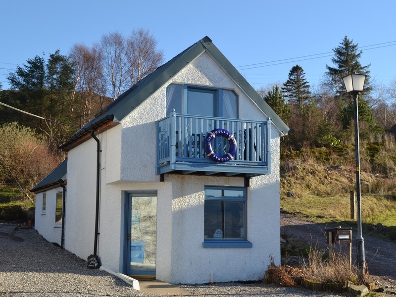 craigellachie studio from the shoreline